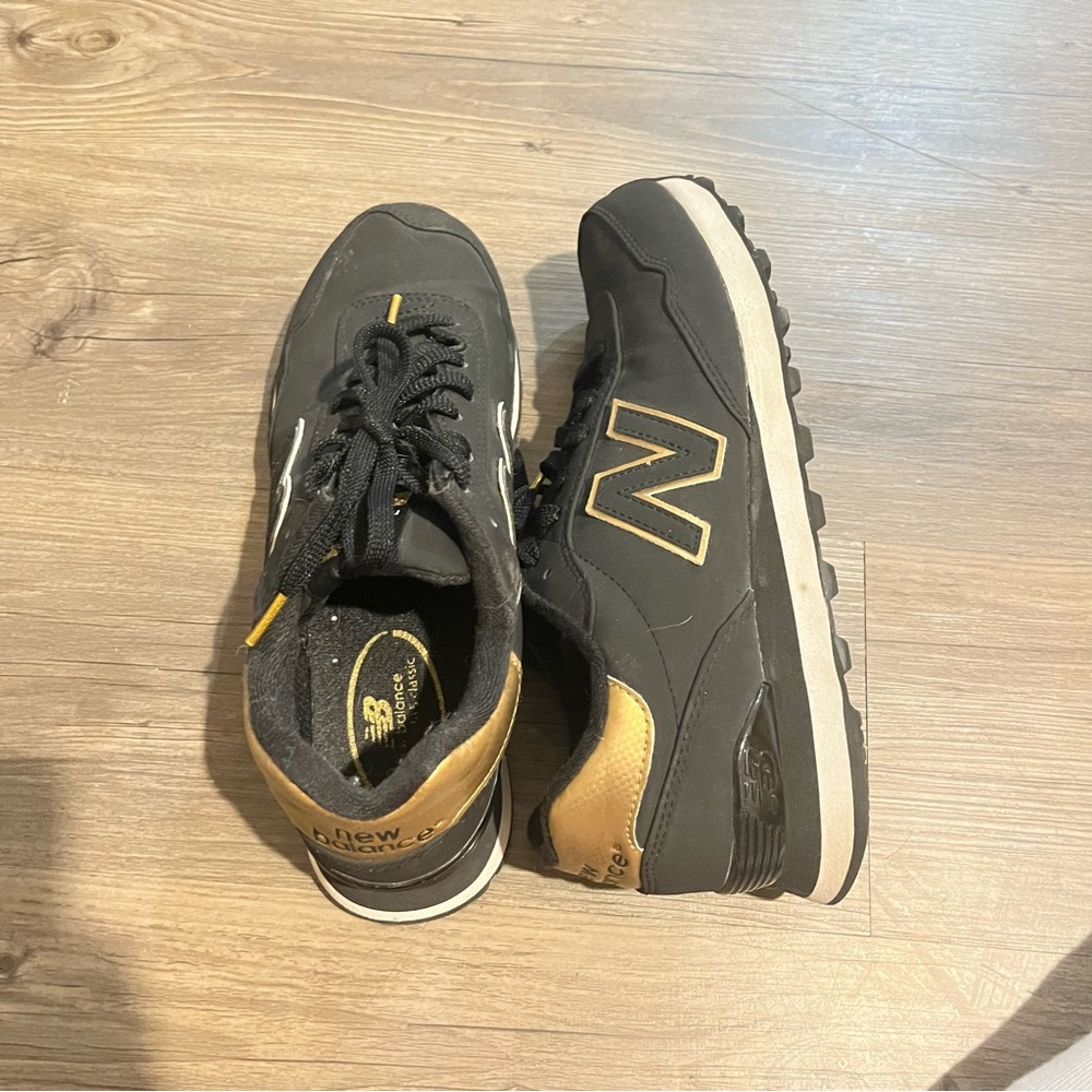 New Balance 515s Black and Gold SZ 8.5